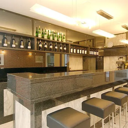 斯海弗宁恩海牙柏拉图酒店 3* 海牙