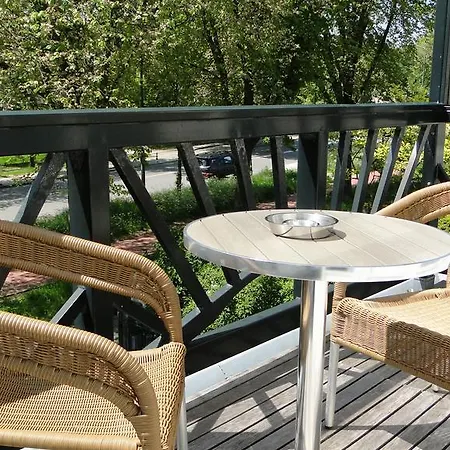 斯海弗宁恩海牙柏拉图酒店 3* 海牙