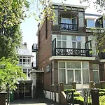 ホテル Hotel Plato Den Haag Scheveningen デン・ハーグ