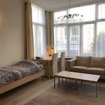 ホテル Hotel Plato Den Haag Scheveningen デン・ハーグ