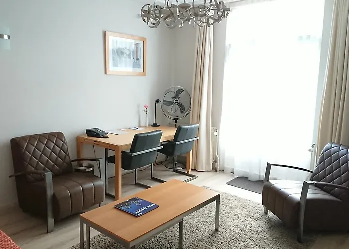 Hotel Plato Den Haag Scheveningen ホテル