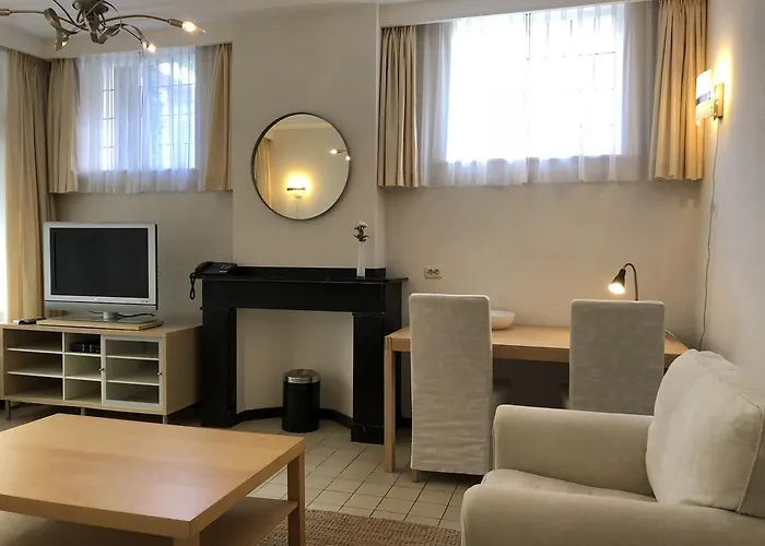 ホテル Hotel Plato Den Haag Scheveningen