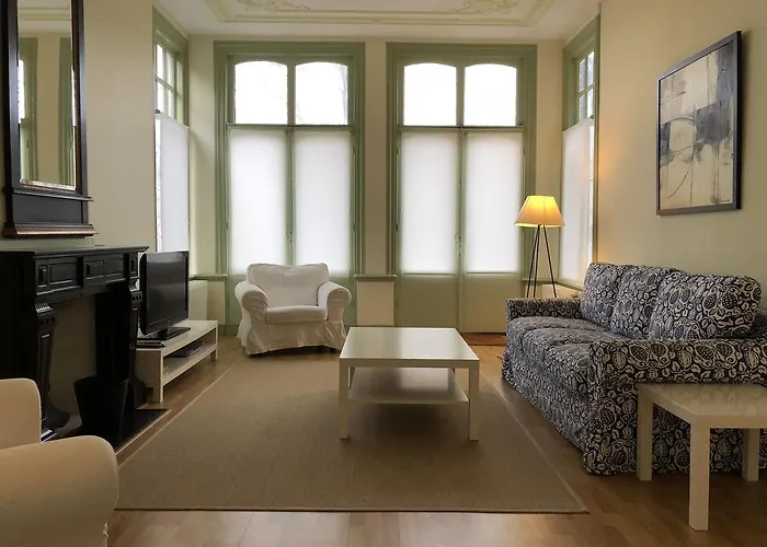 Hotel Plato Den Haag Scheveningen 3*