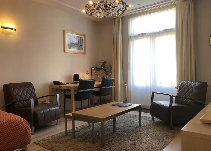 ホテル Hotel Plato Den Haag Scheveningen